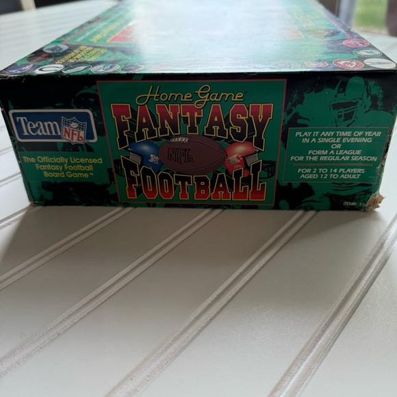 NFL Fantasy Football Board Game TDC Games Vintage 1994 Home Game - Picture 7 of 9